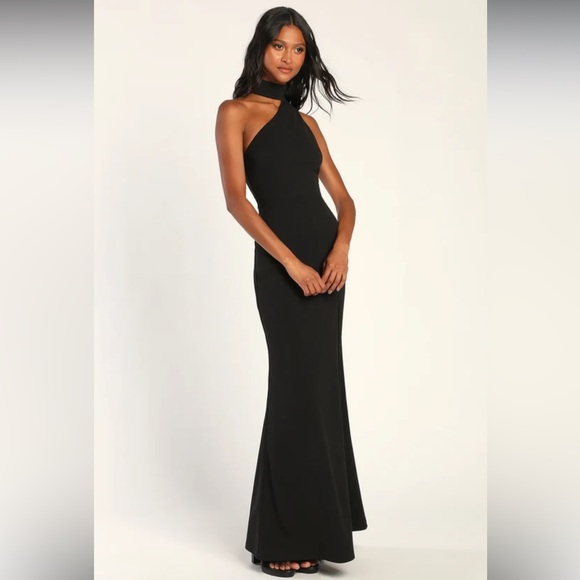 EUC Lulus Keep It Interesting Black Asymmetrical Cutout Halter Maxi Dress M - Picture 2 of 7